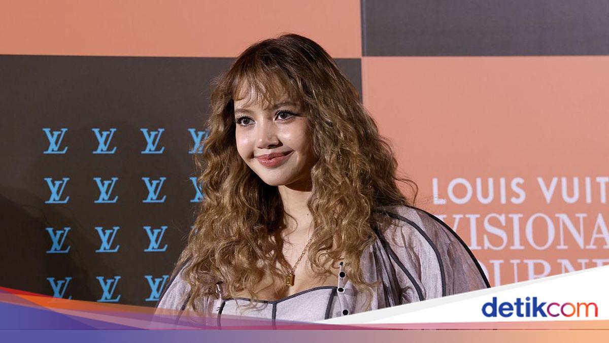 Album Resmi Piala Dunia 2026 Rilis 18 Lagu, Libatkan Lisa BLACKPINK hingga Rolling Stones