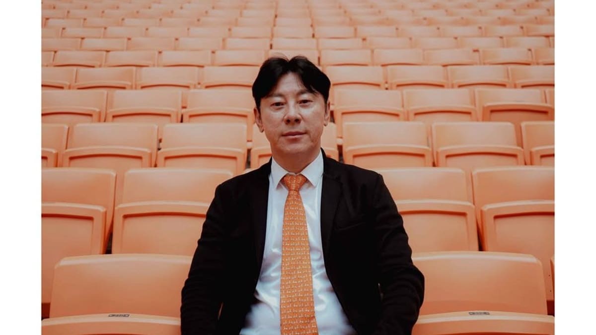 Media Malaysia Bandingkan Karier Shin Tae-yong dengan Kim Pan-gon Usai Tangani Persija