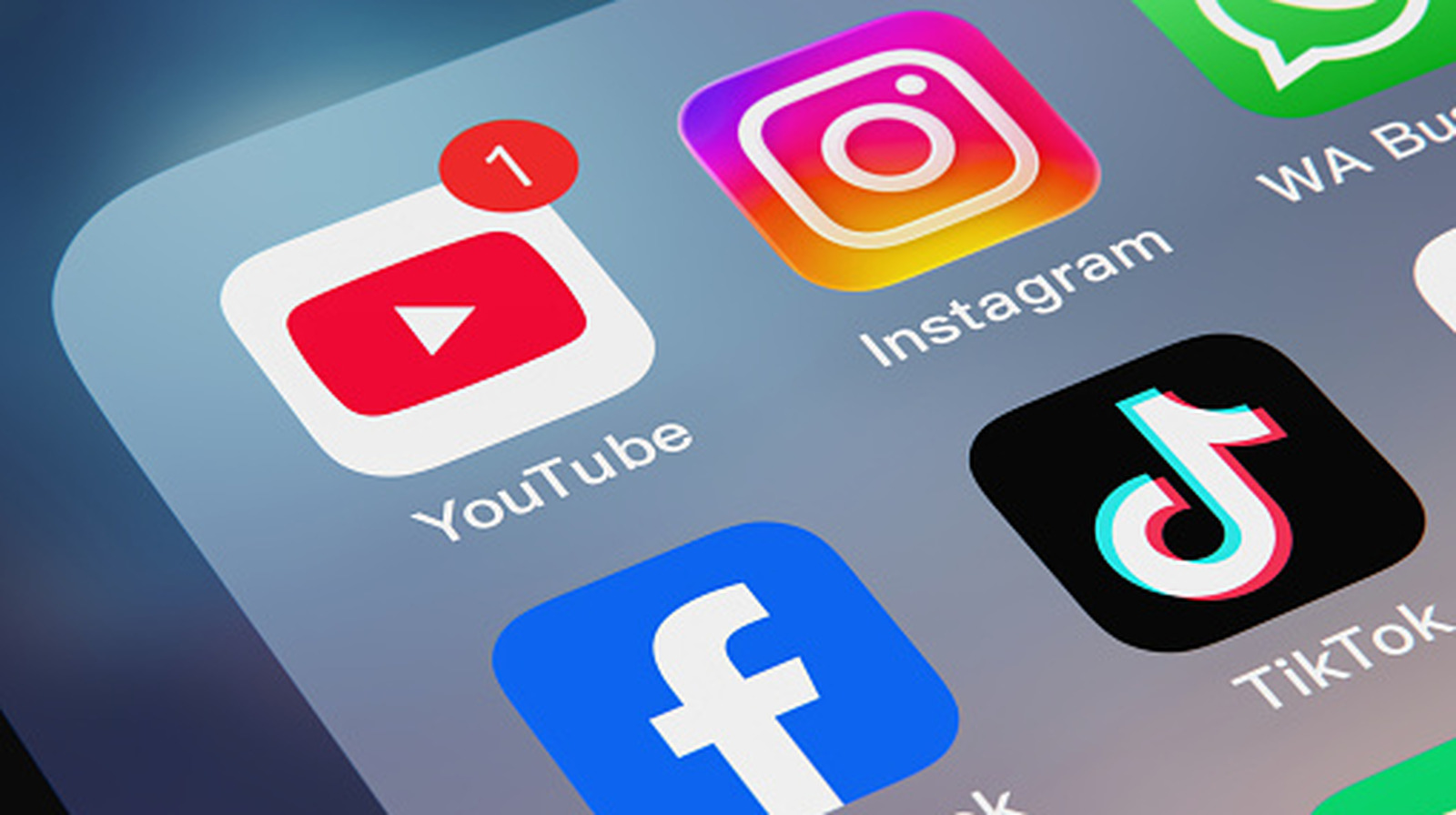 YouTube Uji Coba Fitur Pesan Langsung ke Pengguna di Amerika Serikat