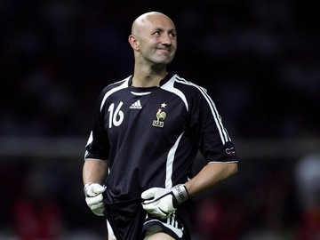 Rekor Clean Sheet Piala Dunia, Neuer dan Courtois Incar Posisi Shilton-Barthez