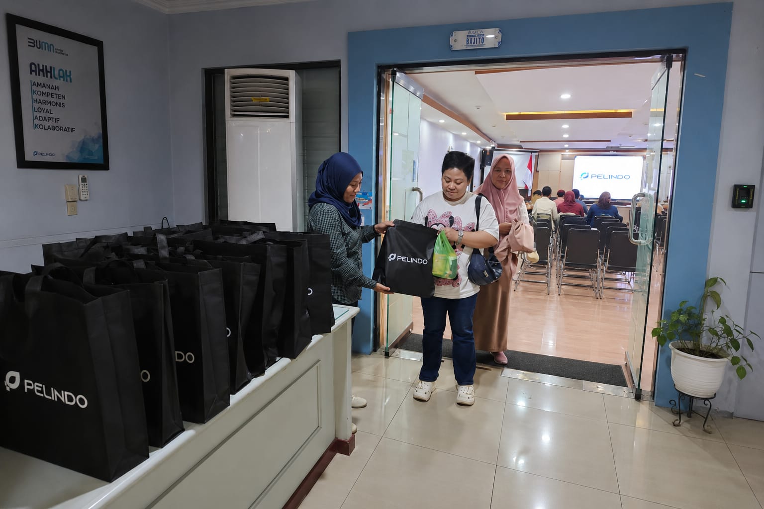 Pelindo Sub Regional 3 Kalimantan Borong 134 Kantong Darah dari Pegawai dan Mitra Pelabuhan