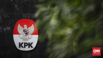 KPK Periksa Sekretaris Pendiri IAW Iskandar Sitorus sebagai Saksi Kasus Korupsi Bea Cukai