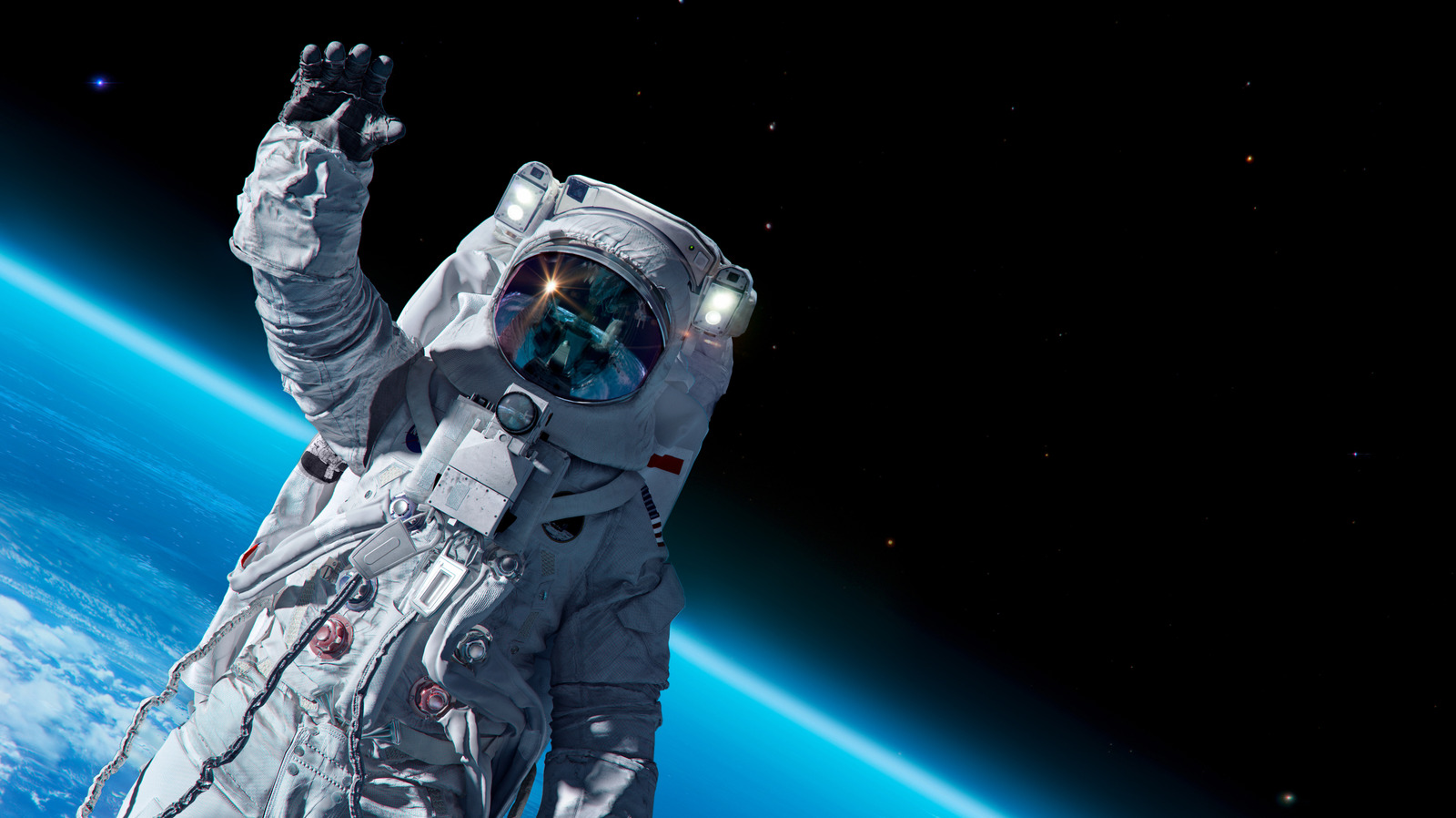 Studi DNA pada Astronot Kembar Buktikan Penerbangan Luar Angkasa Ubah Ekspresi Gen secara Permanen