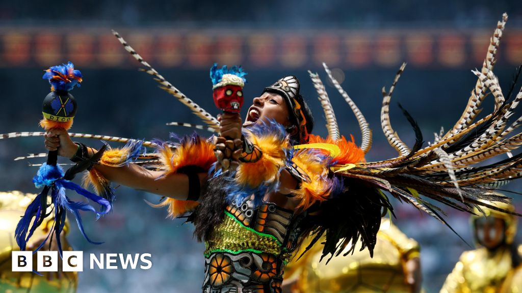 Pembukaan Piala Dunia 2026 diwarnai Penampilan Shakira hingga Bentrokan di Luar Stadion Azteca