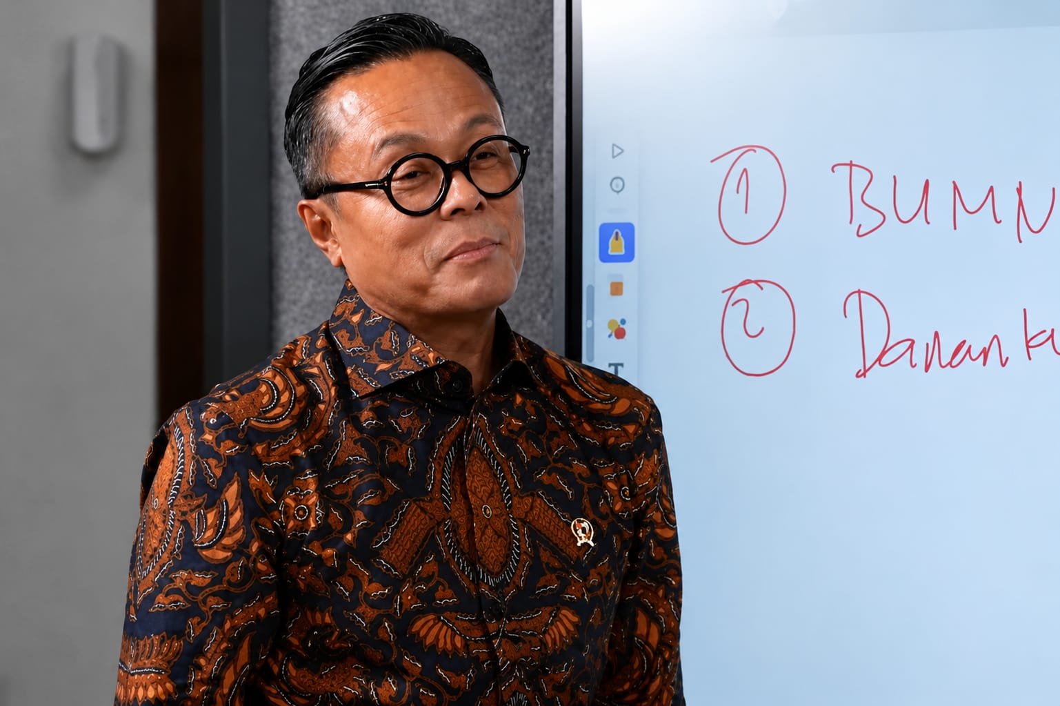 Dony Oskaria Bantah BUMN Rugi: Laba Konsolidasi 2025 Capai Rp335 Triliun, Danantara Murni Entitas Bisnis