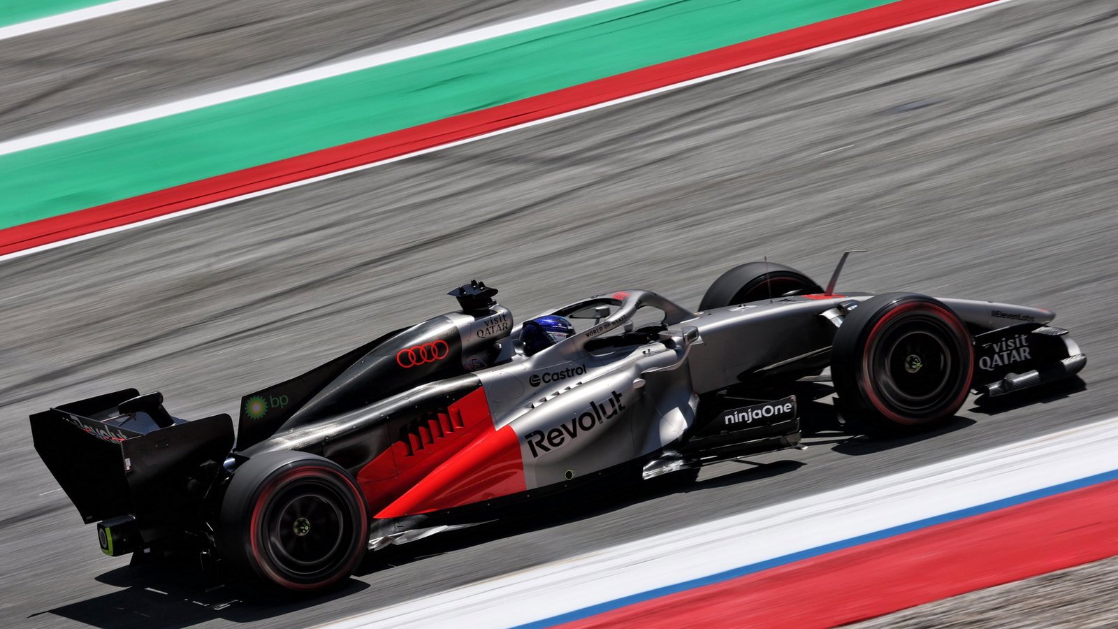Lando Norris Tercepat di Latihan Jumat F1 Barcelona, McLaren Bangkit Usai Mimpi Buruk Monaco
