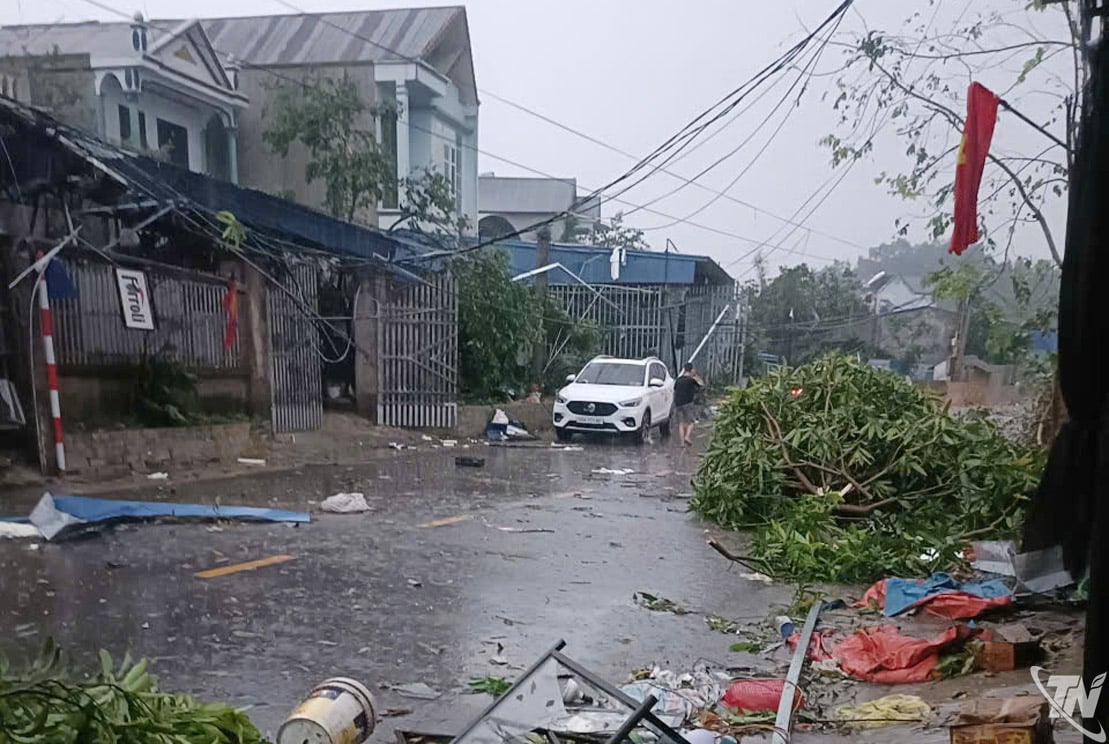 Komite Nasional Pertahanan Sipil Vietnam Instruksikan Evakuasi Warga Hadapi Hujan Lebat dan Banjir Bandang