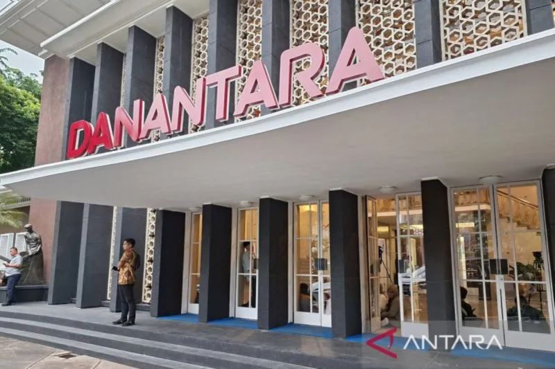 Danantara Pangkas Jumlah BUMN dari 1.077 Jadi 200 Perusahaan, Klaim Hemat Rp50 Triliun per Tahun