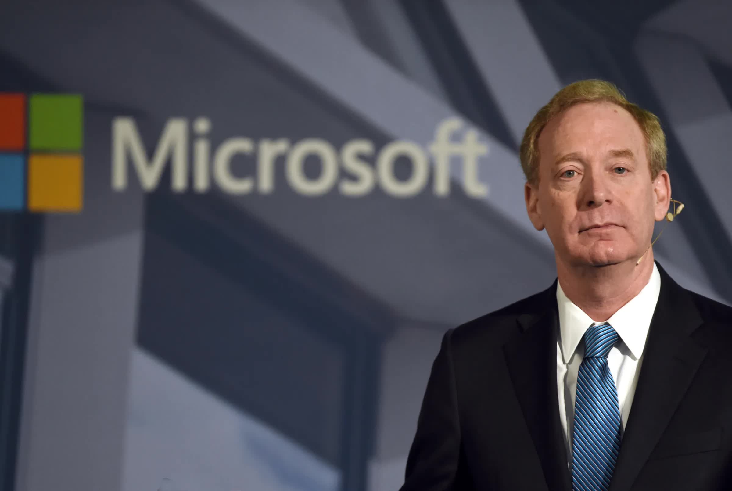Presiden Microsoft Peringatkan Industri Teknologi untuk Mendengarkan Suara Penolakan AI dari Generasi Muda