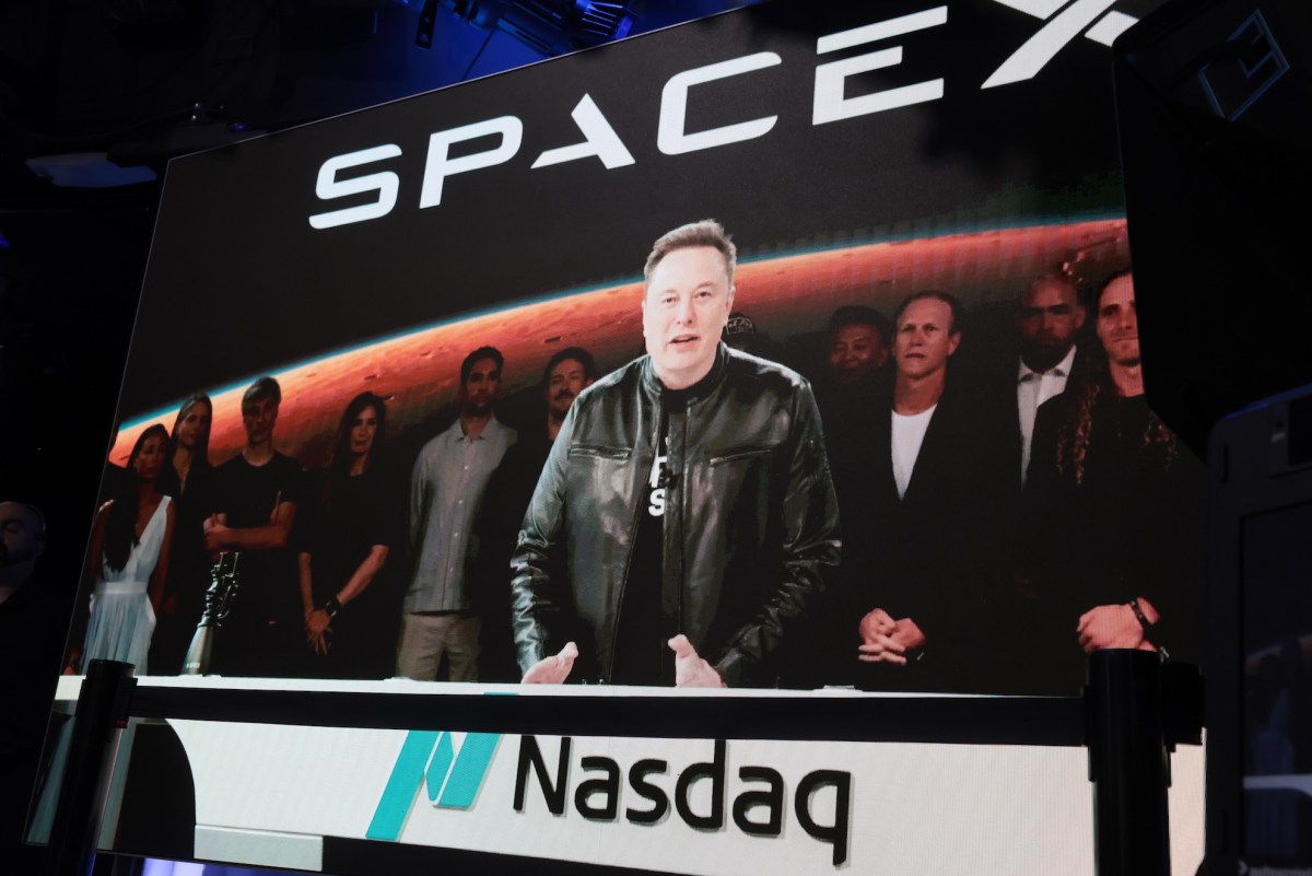 IPO SpaceX Resmi, Saham Melonjak 19% di Hari Pertama dan Elon Musk Kini Jadi Triliuner