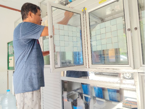Sepekan Jelang PENAS Petani Nelayan, Pedagang Air Minum dan Nasi Kuning di Limboto Raup Cuan Berlipat