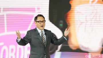 Akio Toyoda Akui Ketakutan Sendirian di Tengah Gempuran Mobil Listrik Global