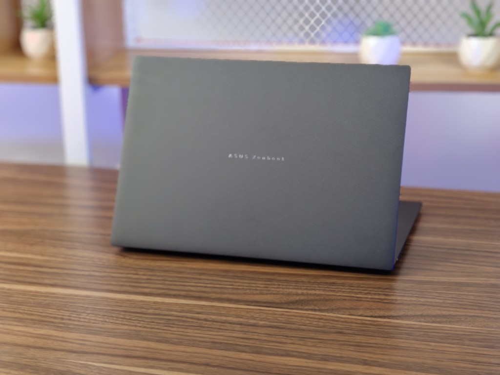 Review ASUS Zenbook S16 OLED: Bodi Tipis 1,1 cm, Layar 3K 120Hz, dan Enam Speaker