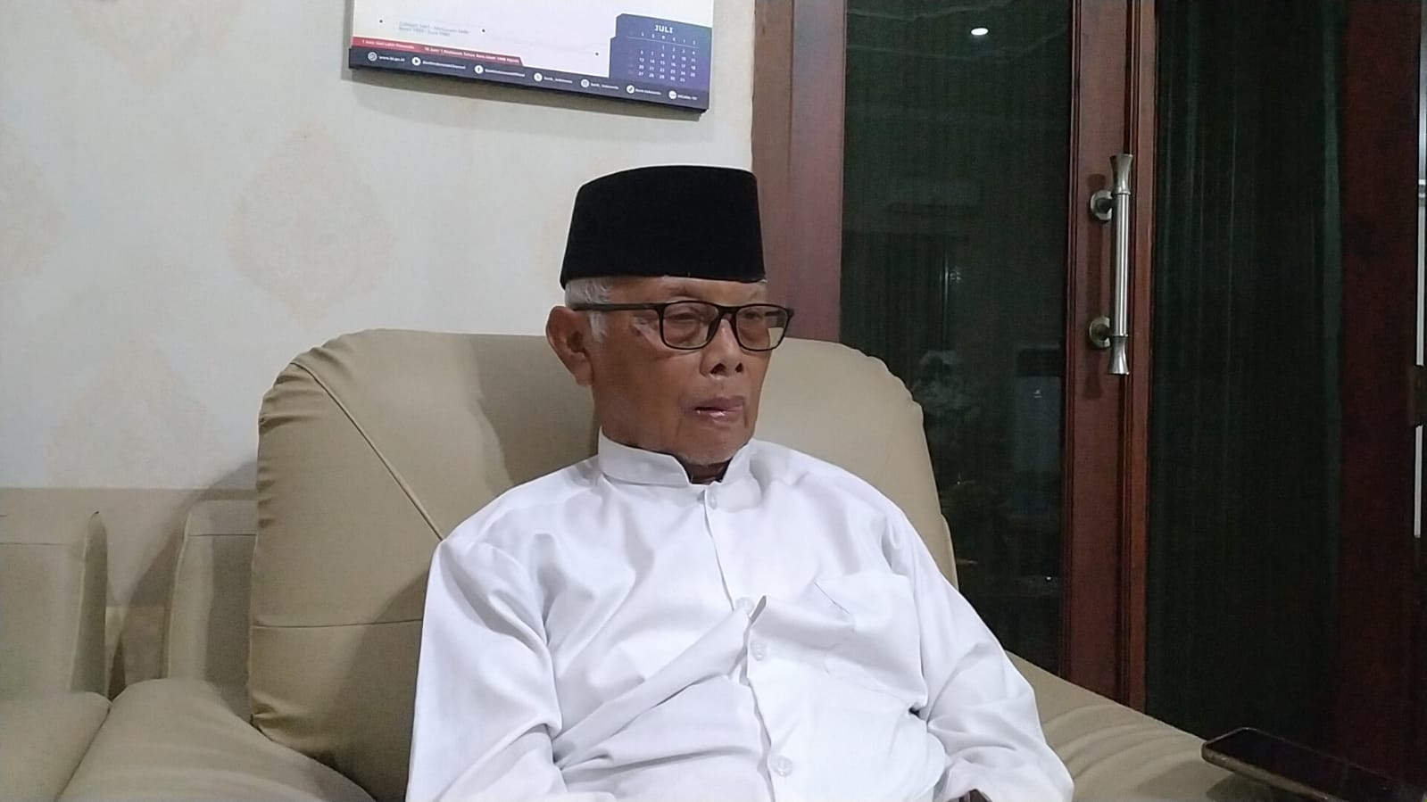 Ketua MUI Anwar Iskandar Minta Presiden Prabowo Pertahankan Menkeu Purbaya di Kabinet