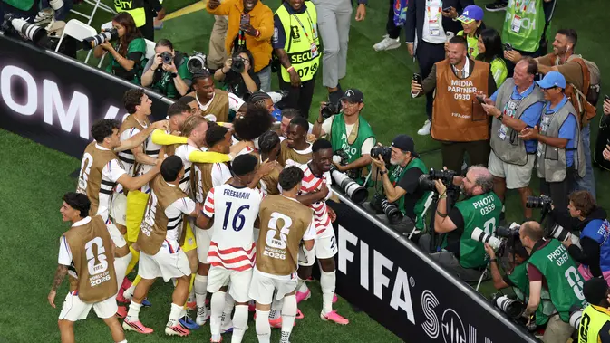Christian Pulisic Cedera Betis di Laga Pembuka, Amerika Serikat Hancurkan Paraguay 4-1