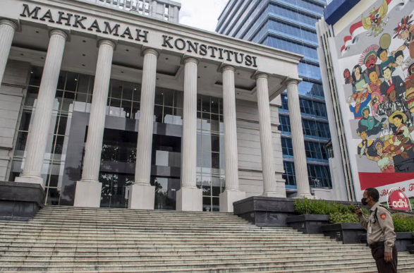 Gugatan UU APBN 2026 ke MK Ungkap PHK Massal Guru PPPK Akibat Program Makan Bergizi Gratis