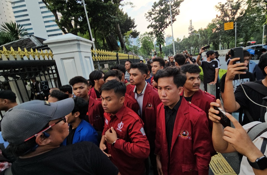 Gibran Terbuka Terima 15 Perwakilan Mahasiswa di Istana Usai Demo, Dialog Langsung Jadi Respons Pemerintah
