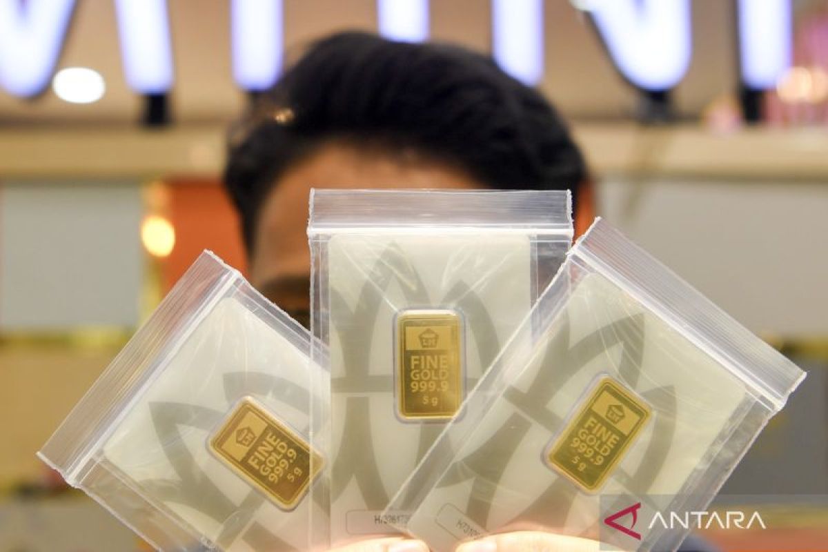 Harga Emas Antam Kembali Naik Rp18.000 per Gram, Buyback Ikut Tergerus ke Level Rp2,5 Juta