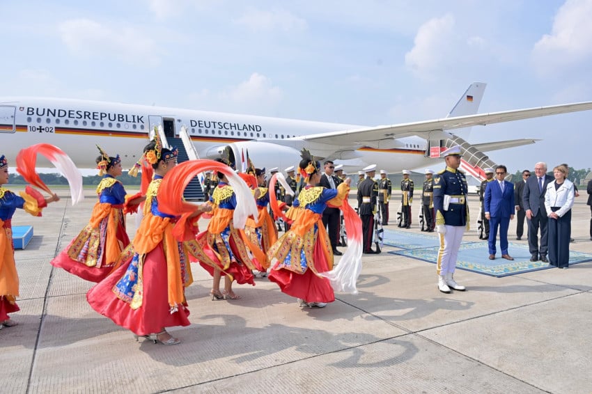 Presiden Jerman Frank-Walter Steinmeier Tiba di Jakarta, Disambut Tarian Tradisional di Halim