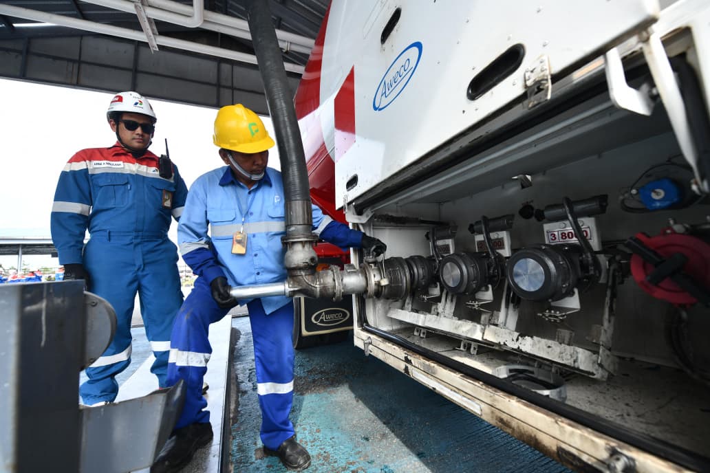 Antrean BBM di Gunungsitoli Mengular, Pertamina Pastikan Stok Aman dan Imbau Warga Tidak Panic Buying