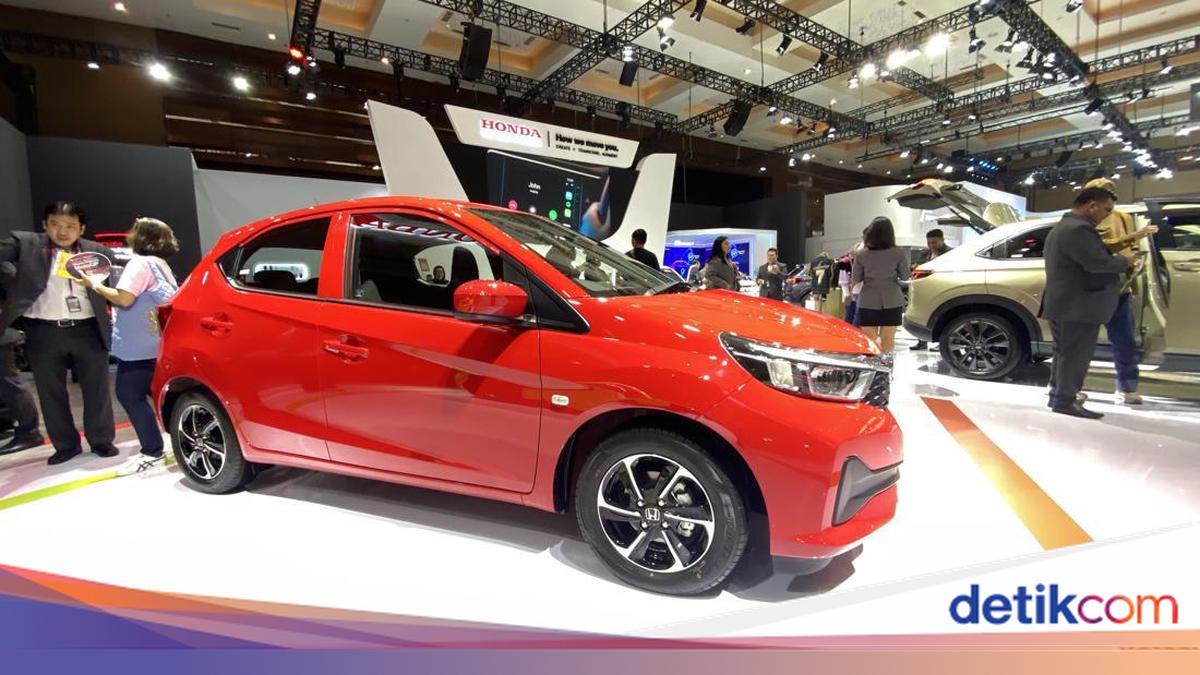 Harga LCGC Paling Banyak Diburu Orang Indonesia, Dua Model Ini Kuasai Pasar