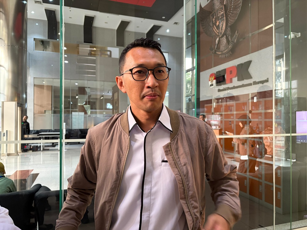 KPK Periksa Mantan Staf Ahli DPR Fitri Assiddikki sebagai Saksi Kasus Dana CSR BI