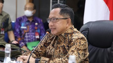 Mendagri Tito Karnavian Terbitkan SE untuk Kepala Daerah Fasilitasi Nobar Piala Dunia 2026