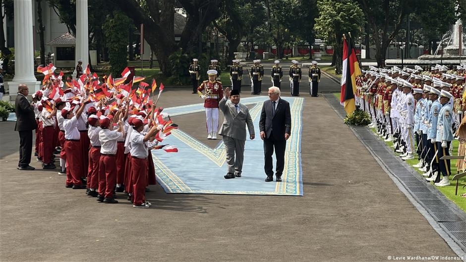 RI-Jerman Perkuat Kemitraan Transisi Energi, Prabowo Terima Presiden Steinmeier di Istana