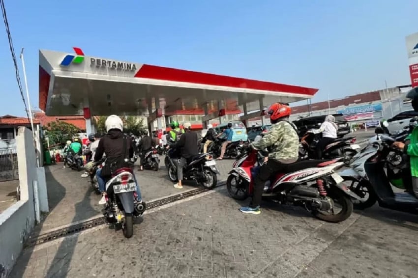 DPR Minta Pemerintah Evaluasi Harga BBM Non-Subsidi Setelah Harga Minyak Dunia Anjlok Akibat Damai AS-Iran