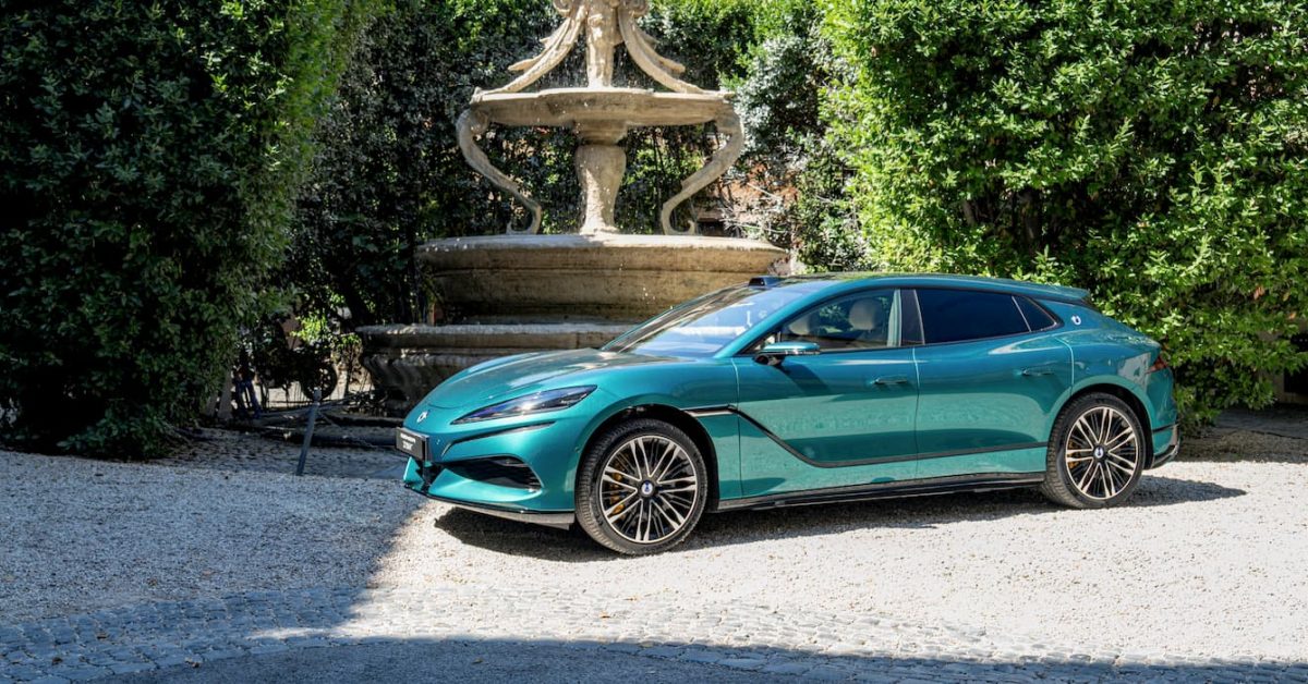 BYD Denza Z9 GT Tempuh Ekspedisi 15.000 Km Roma-Hong Kong, Buktikan EV Bisa Perjalanan Jauh