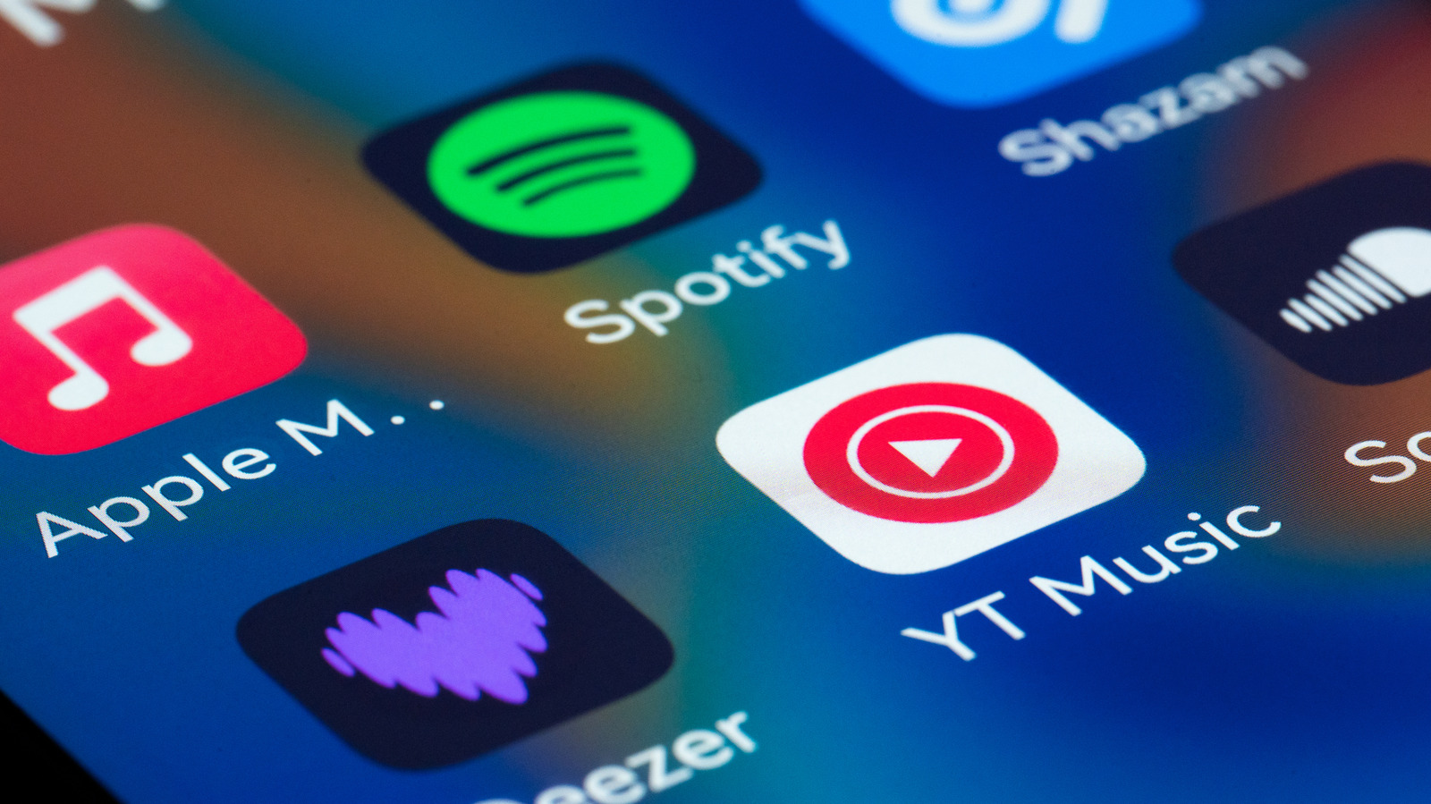 YouTube Premium vs Spotify: Masih Perlukah Langganan Ganda bagi Pengguna Setia YouTube?