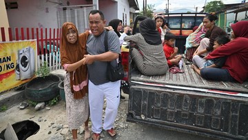Pasca-Gempa M 6,7 Guncang Parigi Moutong, Gubernur Sulteng Anwar Hafid Minta Warga Tak Panik dan Cek Informasi Resmi