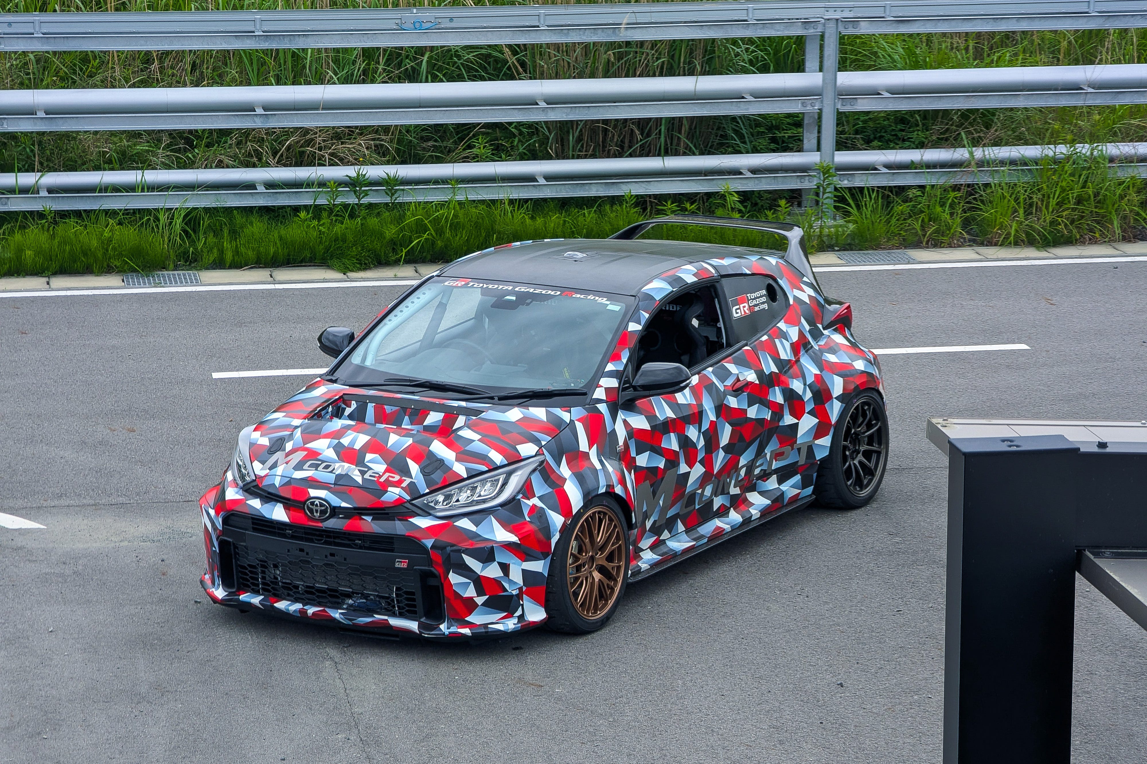 Toyota M Concept Prototype Terlihat dari Berbagai Sudut, Isyarat Kembalinya MR2 atau Celica?