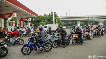Kenaikan Harga Pertamax Rp 16.250, Pengguna Mobil dan Motor Paling Terpukul