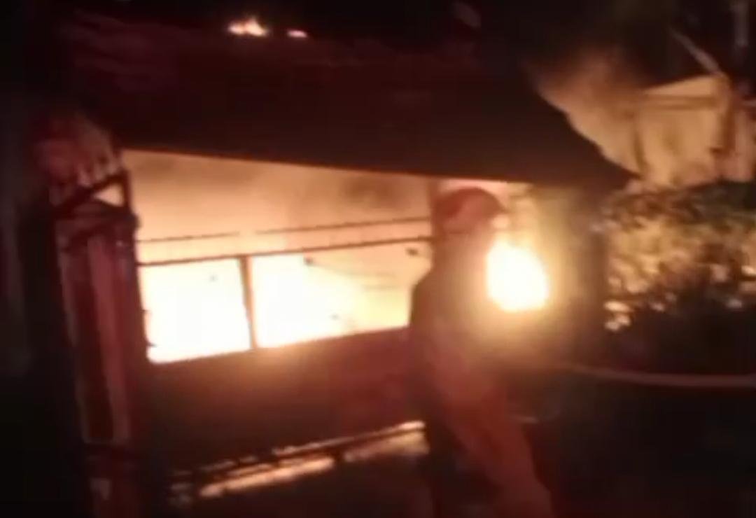 Kebakaran Toko Sparepart Motor di Citeureup, Kerugian Akibat Korsleting saat Pemilik Tak di Tempat