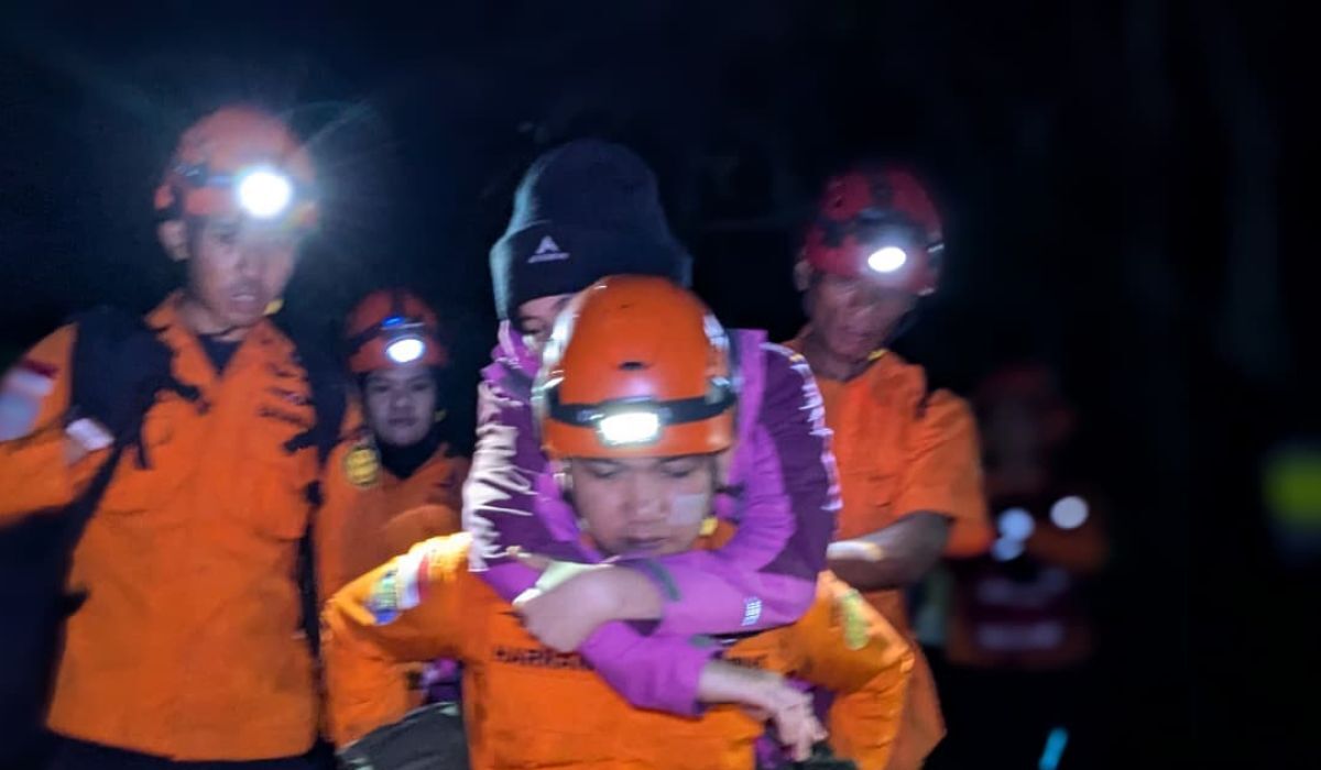 Tim SAR Gabungan Evakuasi 3 Pendaki Kelelahan dan Cedera di Gunung Klabat Minut, Semua Selamat