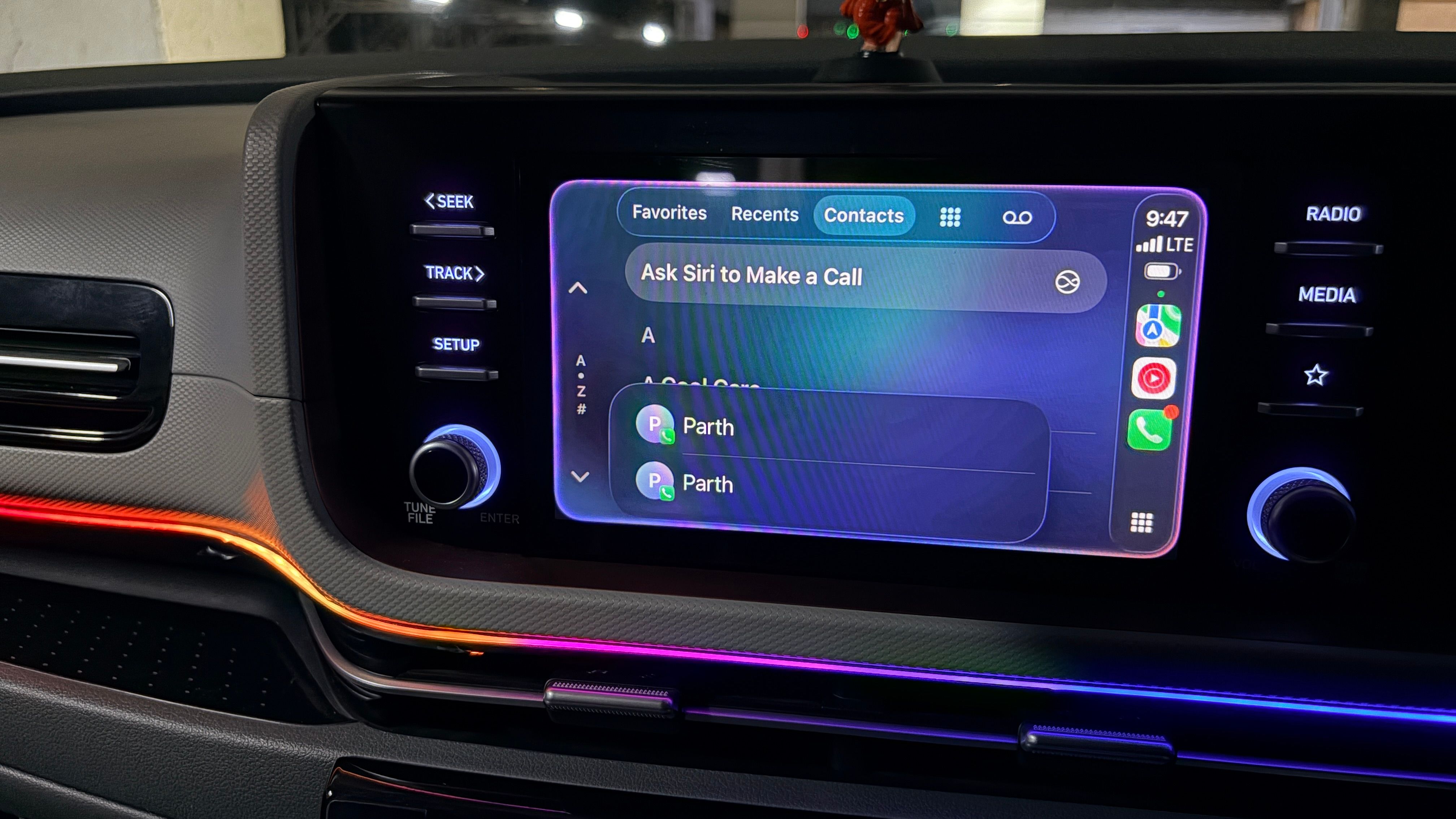Android Auto Akhirnya Ungguli Apple CarPlay Berkat Integrasi Gemini