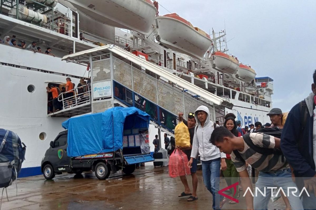 Mudik dan Rute Baru Dorong Lonjakan Penumpang Pelindo Regional 4, Tumbuh 10,2 Persen