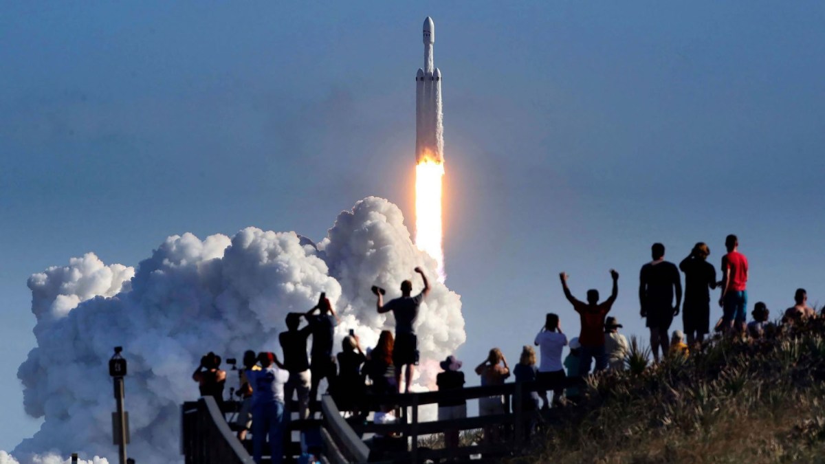 Valuasi SpaceX Tembus Rp 40.000 Triliun, Sempat Salip Amazon di Peringkat Lima Besar Global