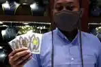 Harga Emas Antam Stagnan di Rp2,7 Juta per Gram, Stok Ukuran Kecil Justru Kosong