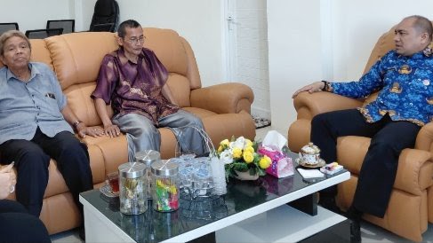 Inovasi Ibu Tiri Dinas Perpustakaan Kota Padang Kumpulkan 2.155 Eksemplar Buku dalam Setahun