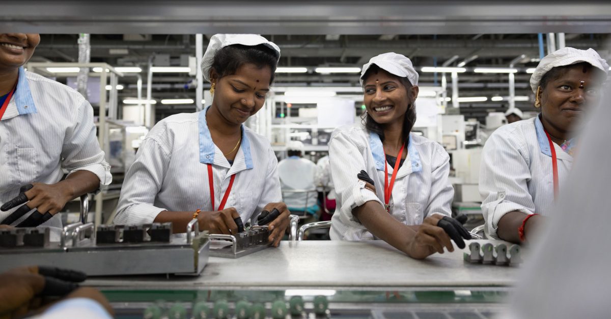 Pabrik iPhone Komponen Apple di India Bebas Sanksi, Tata Buktikan Tak Cemari Air