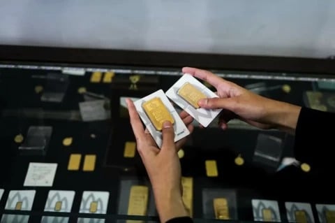 Harga Emas Antam Naik Rp4.000 Jadi Rp2,733 Juta per Gram, Buyback Ikut Terdongkrak Rp14.000