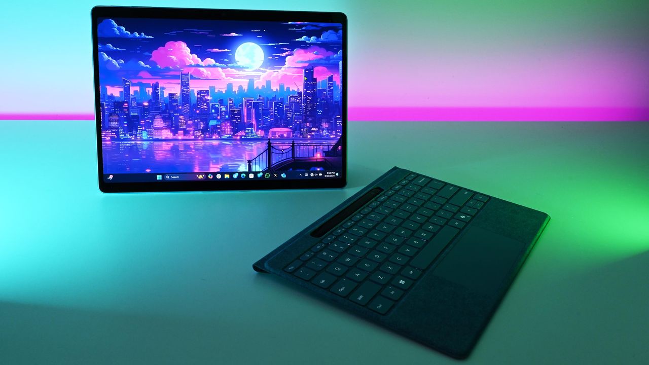 Surface Pro 12 Resmi Rilis, Keyboard Premium Diskon Rp 1,1 Juta di Best Buy