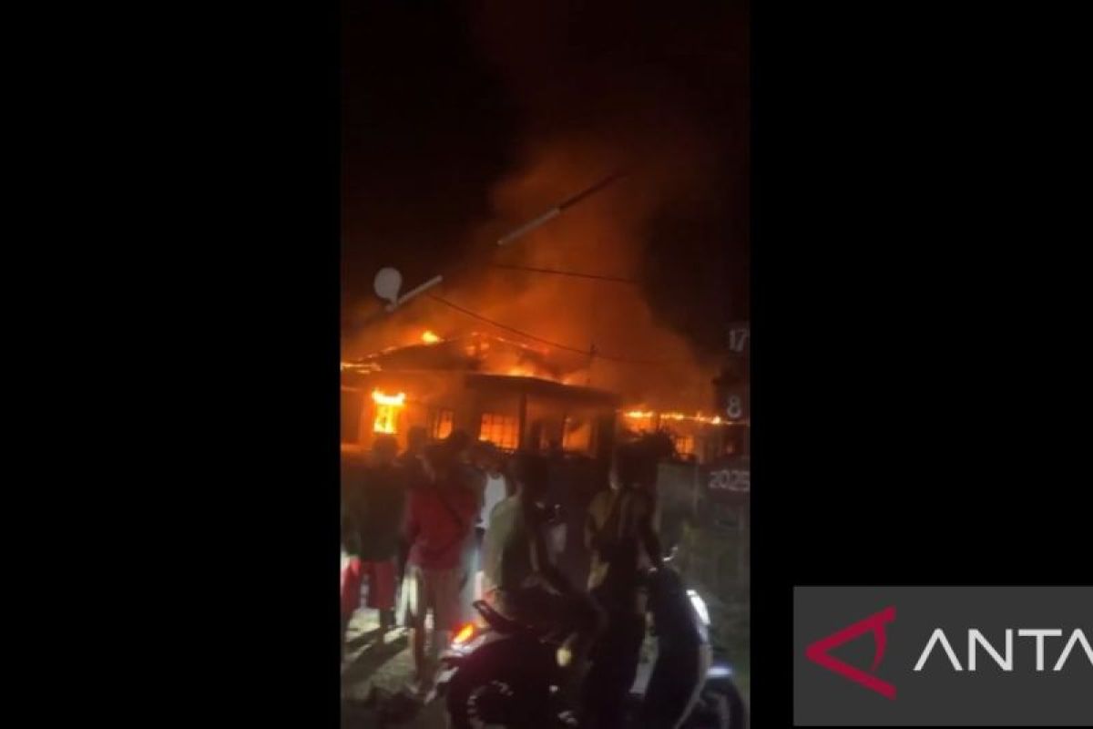 Oknum TNI AD Aniaya Penimbang Sawit hingga Tewas di Labura, Massa Bakar Kantor PT Agrinas