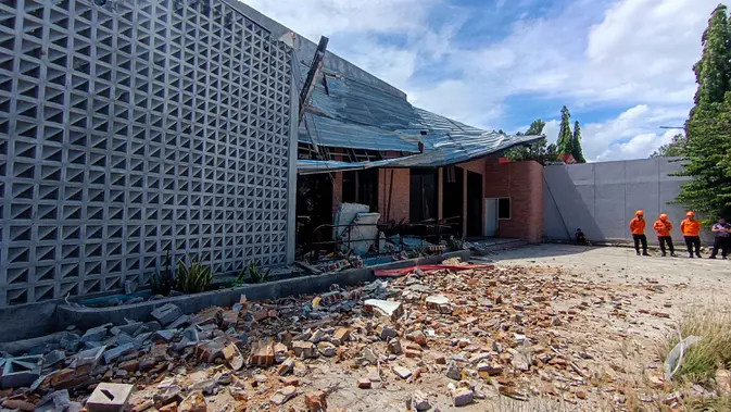 Gempa M 6,7 Guncang Sulawesi Tengah, Satu Tewas di Sigi dan Ratusan Rumah Rusak