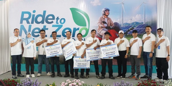 PLN UID Jatim Borong 500 Motor Listrik Polytron FOX 350, Target Emisi Nol pada 2060 Mulai Diwujudkan