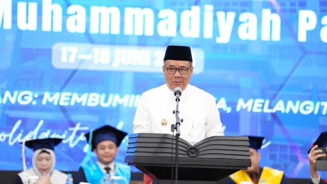 Wagub Sumsel Cik Ujang Dorong Lulusan UMP Palembang Jadi Generasi Solutif di Tengah Persaingan Global