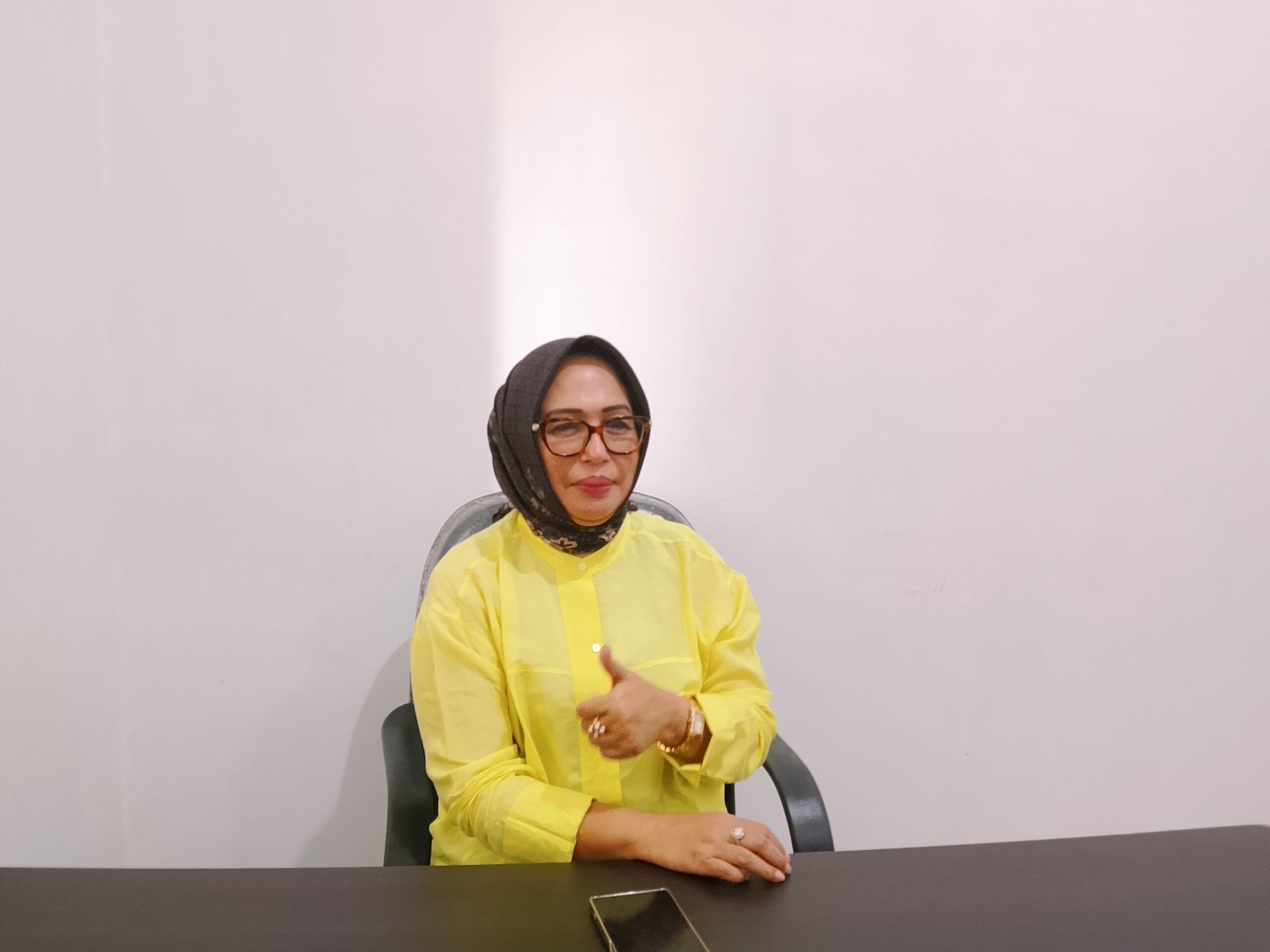 Plt Ketua Golkar Kota Ambon Ely Toisutta Gelar Rapat Perdana, Fokus Konsolidasi dan Persiapan Musda