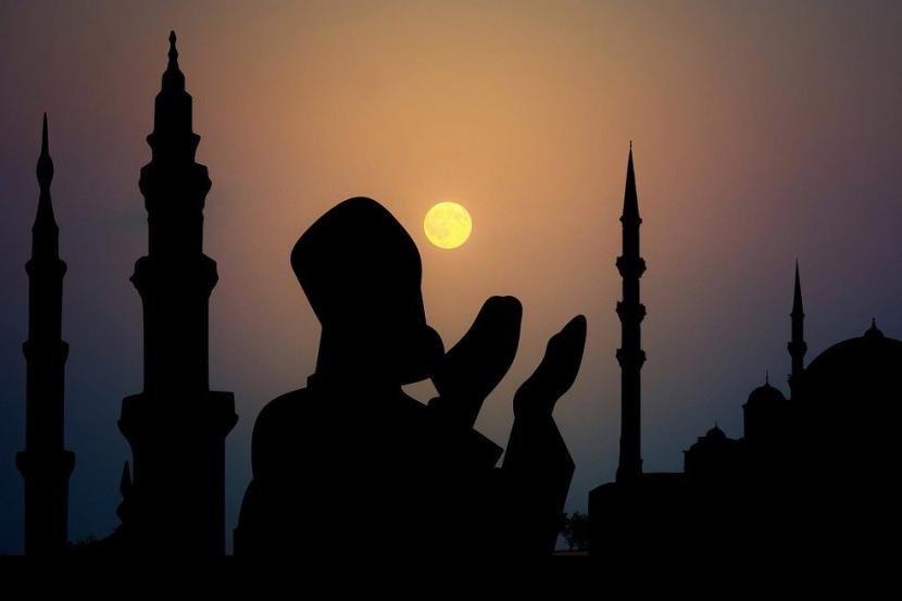 Jelang 1 Muharam 1447 H, Ini Bacaan Doa Akhir dan Awal Tahun Hijriah Lengkap Arab Latin dan Artinya